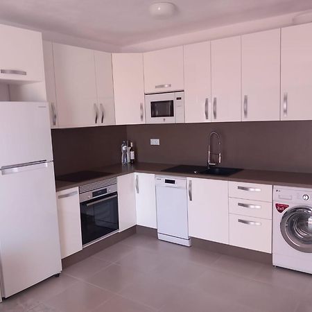 Victoria Court 2- Lovely Apartment 25 阿罗纳 外观 照片