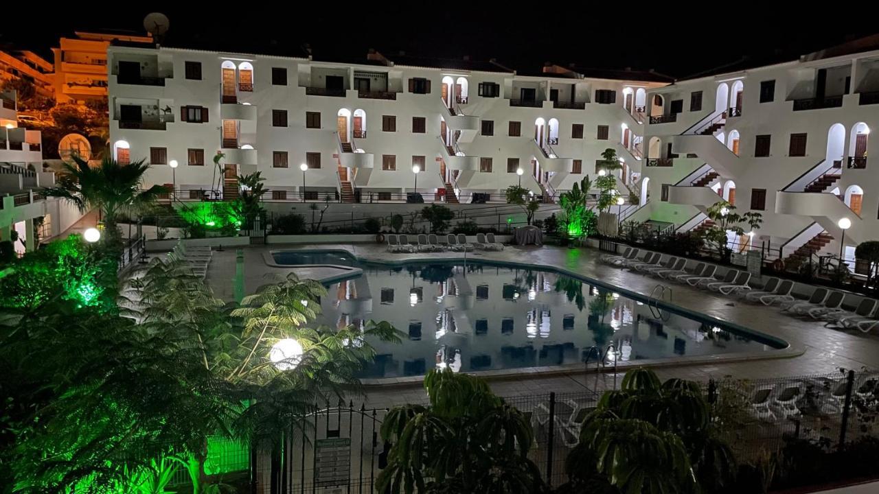 Victoria Court 2- Lovely Apartment 25 阿罗纳 外观 照片