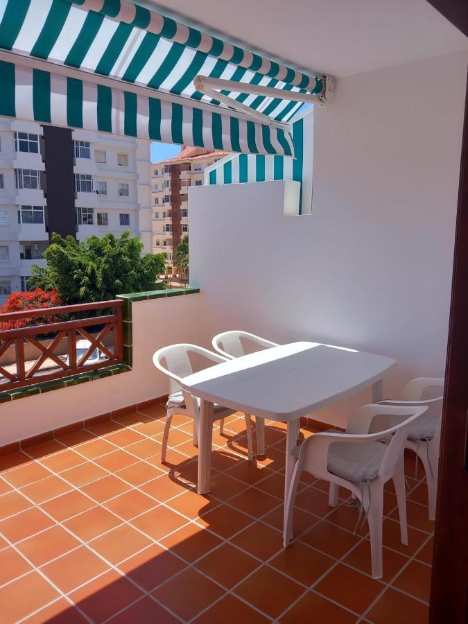 Victoria Court 2- Lovely Apartment 25 阿罗纳 外观 照片